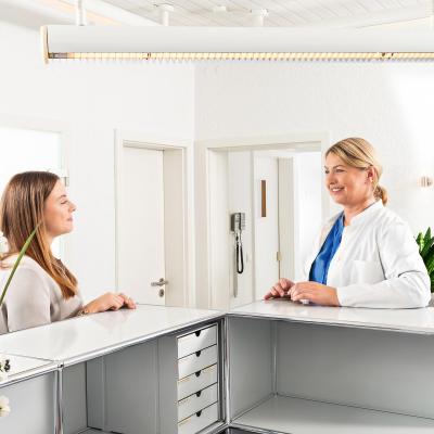 Foto von Patientenempfang durch Agnes Böhm